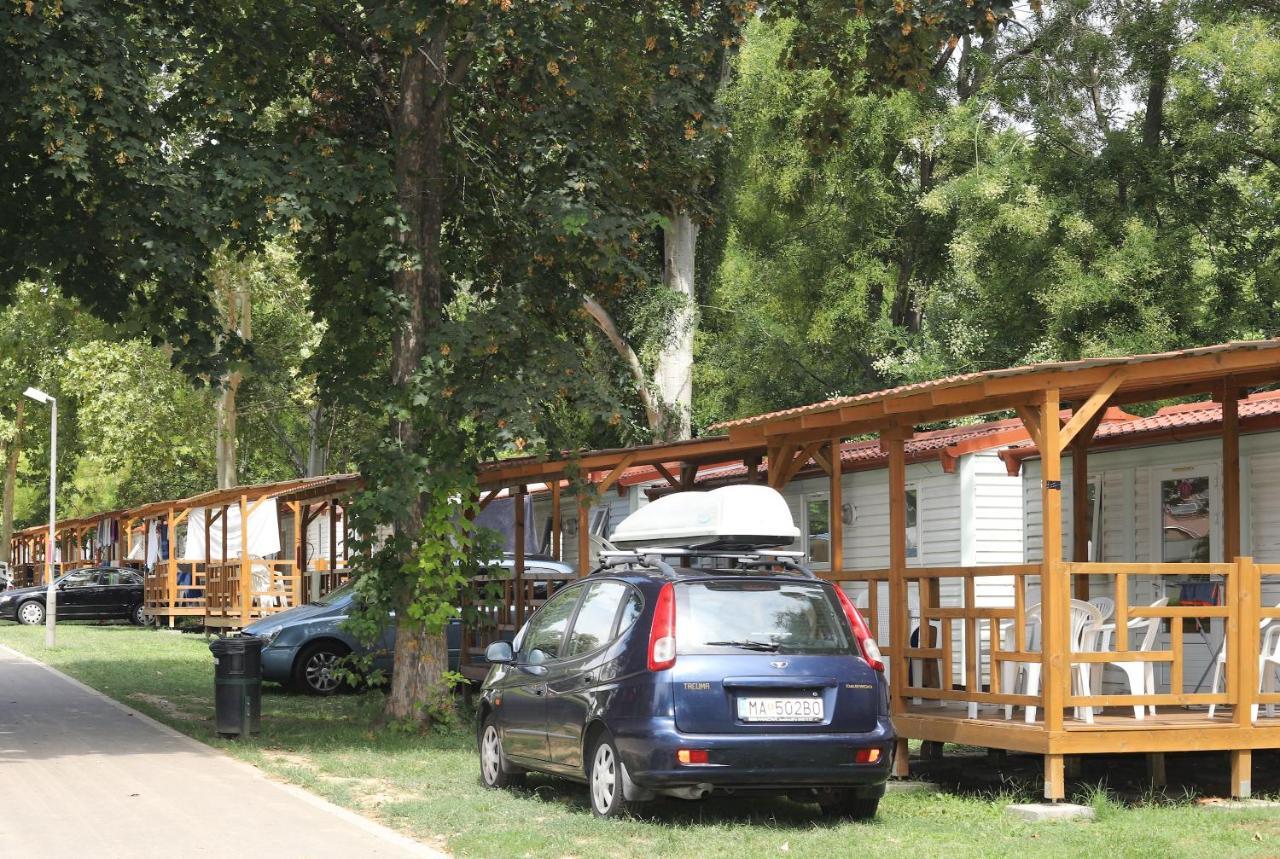 Balatontourist Fuered Camping & Bungalows Balatonfüred Exterior foto